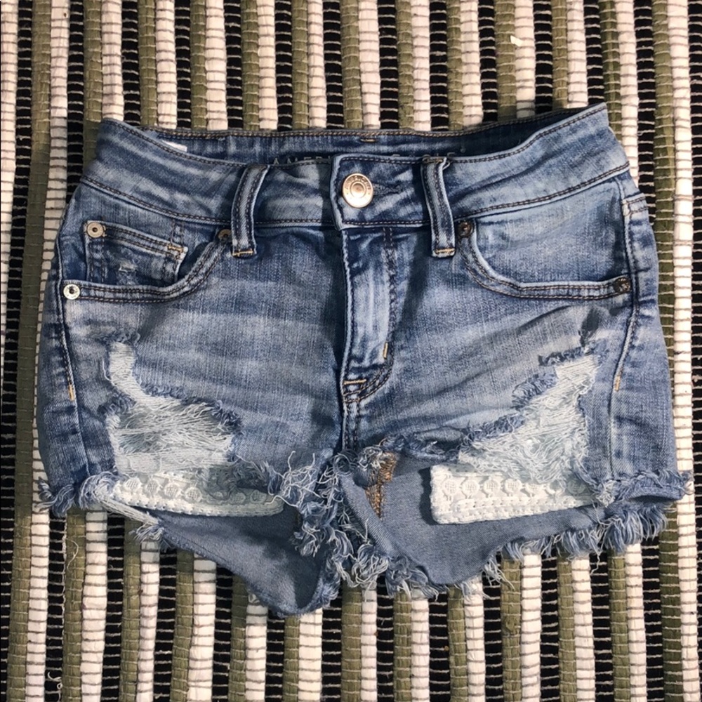 American Eagle Light Wash Jean Shorts